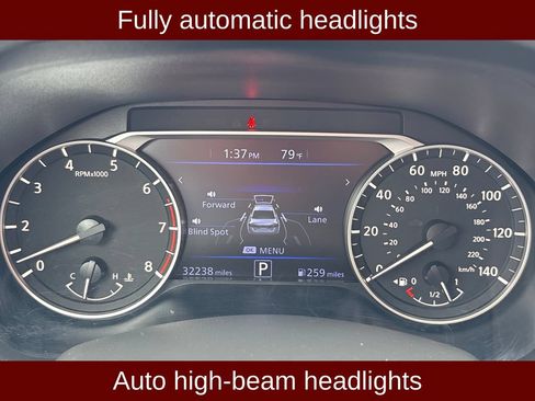Used 2025 Nissan Altima 2.5 SV FWD image 15