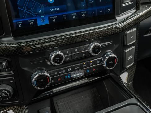 Used 2022 Ford F150 Lariat w/ Equipment Group 502A High image 75