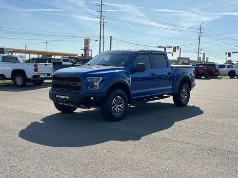 Used 2018 Ford F150 Raptor w/ Equipment Group 801A Mid AWD/4WD image 8