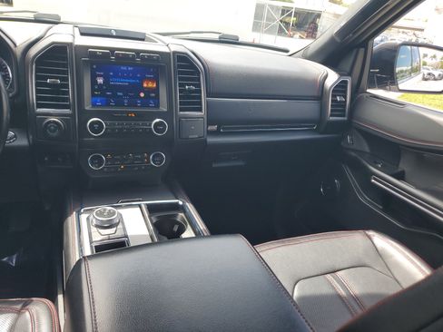 Used 2021 Ford Expedition Limited RWD image 17