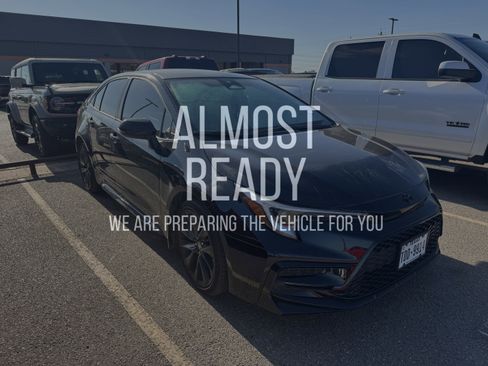 Used 2023 Toyota Corolla SE image 5