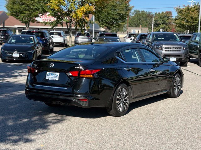 Certified 2023 Nissan Altima 2.5 SV FWD image 5