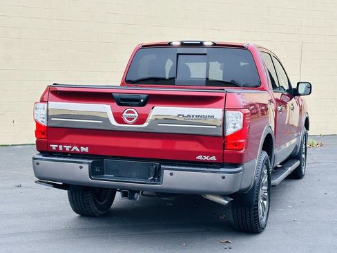 Used 2019 Nissan Titan Platinum Reserve w/ Platinum Utility Package image 5