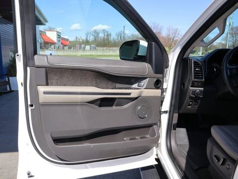 Used 2019 Ford Expedition Max Limited w/ Equipment Group 301A image 15