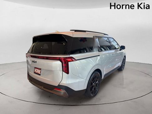New 2026 Kia Carnival SX w/ SX Dark Edition Package FWD image 4