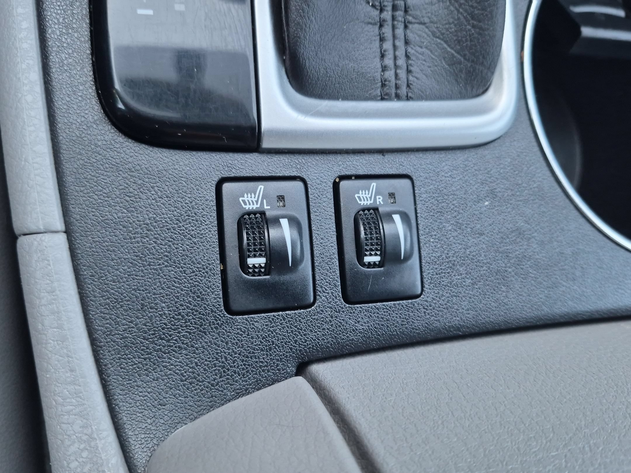Used 2016 Toyota Highlander XLE AWD/4WD image 20