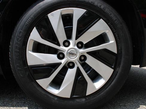 Used 2021 Nissan Altima 2.5 S FWD image 18