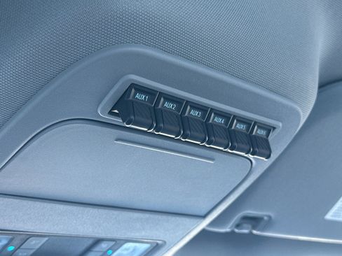 Used 2024 Ford F550 2WD Regular Cab Super Duty w/ XL Chrome Package image 30