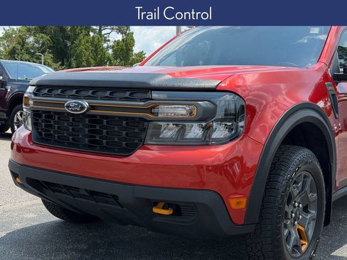 Certified 2024 Ford Maverick Tremor w/ Tremor Off-Road Package AWD/4WD image 16