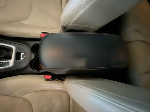 Used 2015 Jeep Cherokee Limited w/ Trailer Tow Group image 21