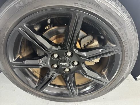 Used 2018 Ford Mustang Coupe w/ Equipment Group 101A RWD image 6