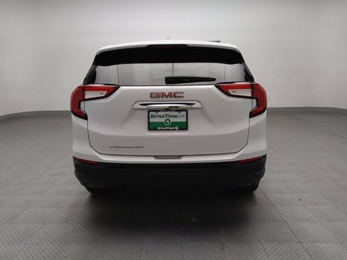 Used 2023 GMC Terrain SLE w/ LPO, Floor Liner Package image 7