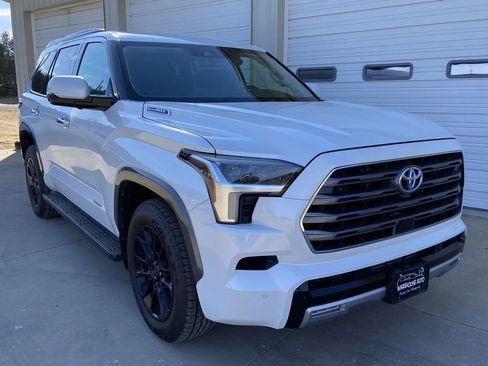 Used 2023 Toyota Sequoia Limited w/ TRD Off-Road Package image 1