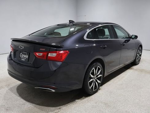 Used 2023 Chevrolet Malibu RS image 2