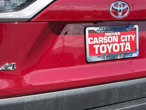 Certified 2022 Toyota RAV4 Limited AWD/4WD image 28