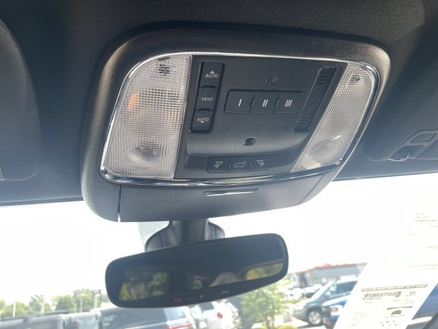 Used 2021 Jeep Grand Cherokee Trailhawk AWD/4WD image 24