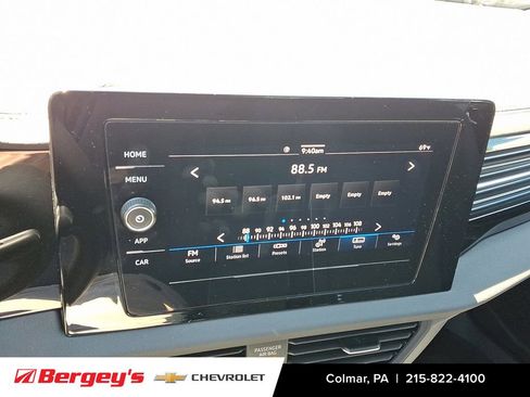 Used 2025 Volkswagen Jetta Sport FWD image 19