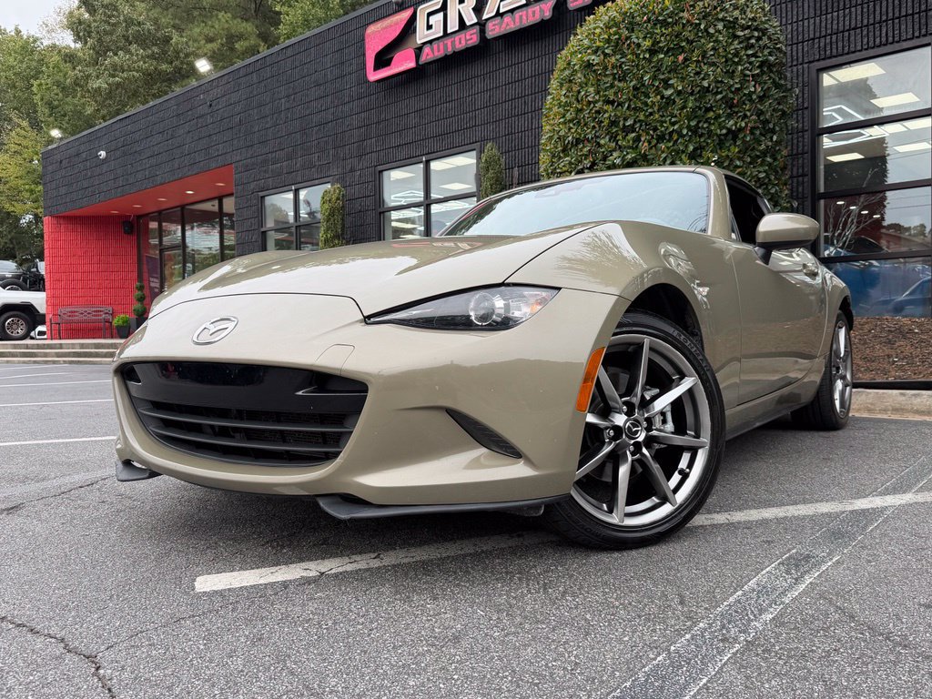 Used 2023 MAZDA MX-5 Miata Grand Touring RWD image 2