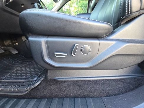 Used 2018 Ford F150 Lariat AWD/4WD image 23