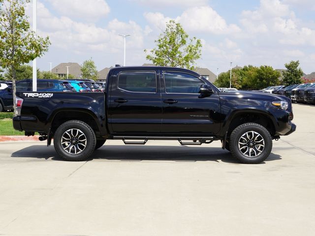 Used 2023 Toyota Tacoma TRD Sport w/ Technology Package AWD/4WD image 14
