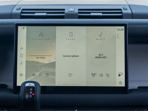 New 2025 Land Rover Defender 110 X-Dynamic SE image 17