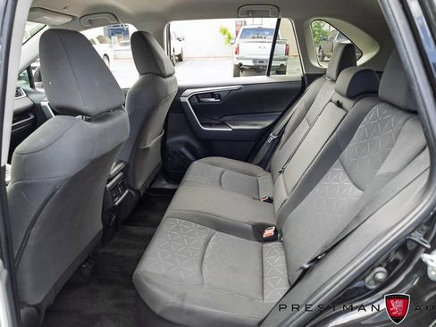 Used 2024 Toyota RAV4 AWD Hybrid w/ Weather Package image 33