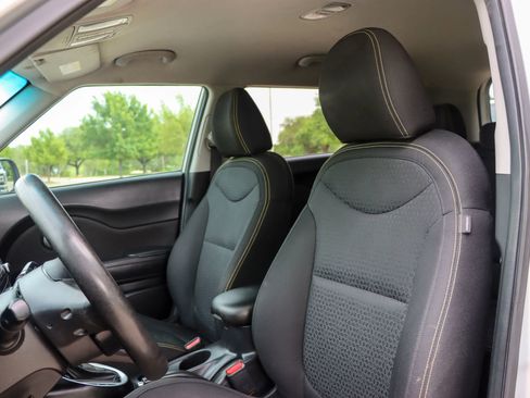 Used 2015 Kia Soul + image 14