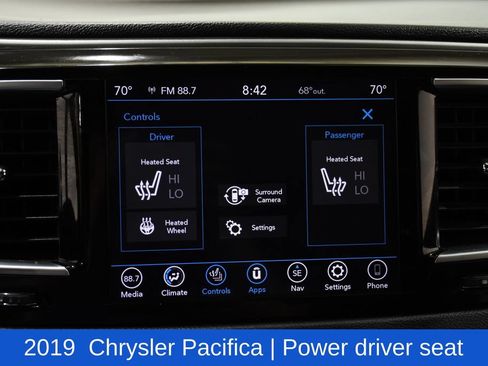 Used 2019 Chrysler Pacifica Touring Plus w/ Advanced Safetytec Group FWD image 20