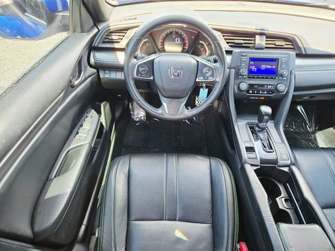Used 2017 Honda Civic Sport image 11