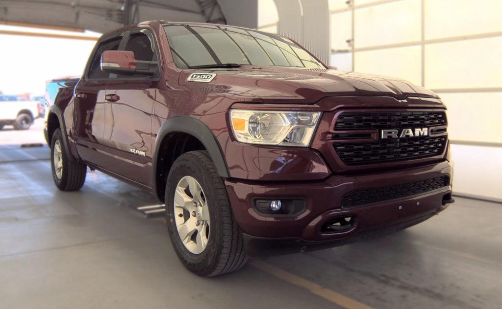 Used 2023 RAM 1500 Big Horn AWD/4WD image 3
