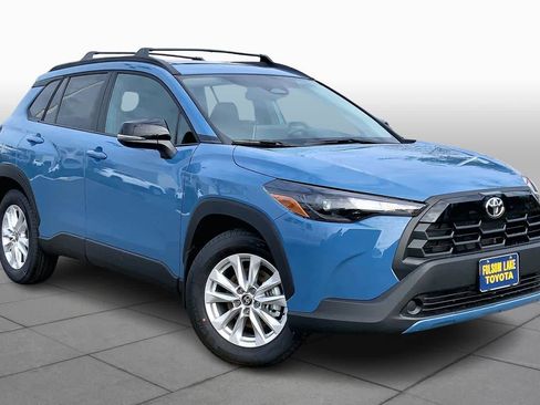 New 2026 Toyota Corolla Cross LE image 2