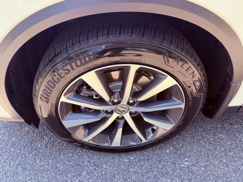 Used 2026 Acura MDX SH-AWD w/ Technology Package image 19