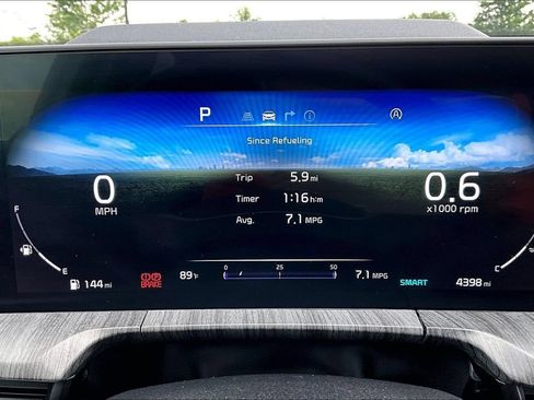 Used 2025 Kia Telluride SX w/ SX Captain's Chair Package AWD/4WD image 15