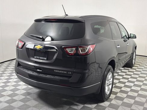 Used 2015 Chevrolet Traverse LS FWD image 5