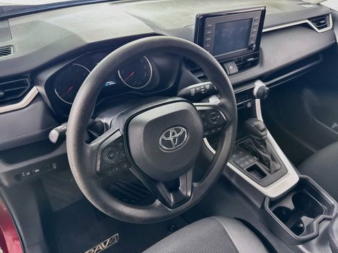 Used 2019 Toyota RAV4 LE w/ All Weather Liner Package AWD/4WD image 10