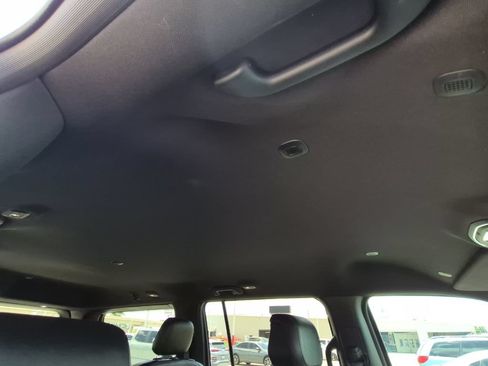 Used 2022 Jeep Wagoneer Series II RWD image 18