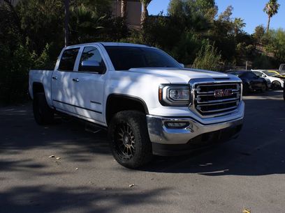 Used 2017 GMC Sierra 1500 SLT w/ SLT Premium Package