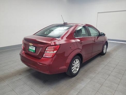 Used 2017 Chevrolet Sonic LT image 9
