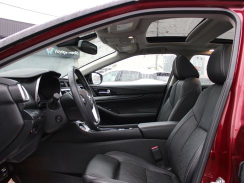 Certified 2020 Nissan Maxima Platinum w/ Sport Mat Group image 13