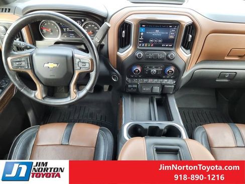 Used 2021 Chevrolet Silverado 1500 High Country image 26