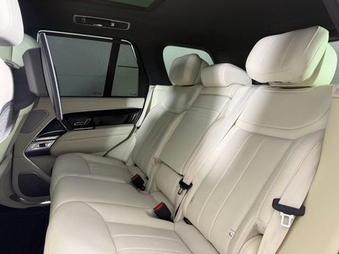 Used 2025 Land Rover Range Rover Autobiography AWD/4WD image 24