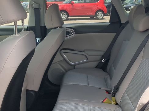 New 2025 Kia Soul LX image 12