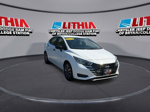 Used 2024 Nissan Versa S w/ S Plus Package FWD image 3