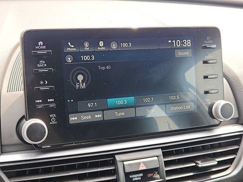 Used 2019 Honda Accord Sport image 16