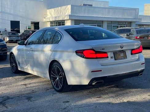 Certified 2023 BMW 540i xDrive w/ Convenience Package image 5