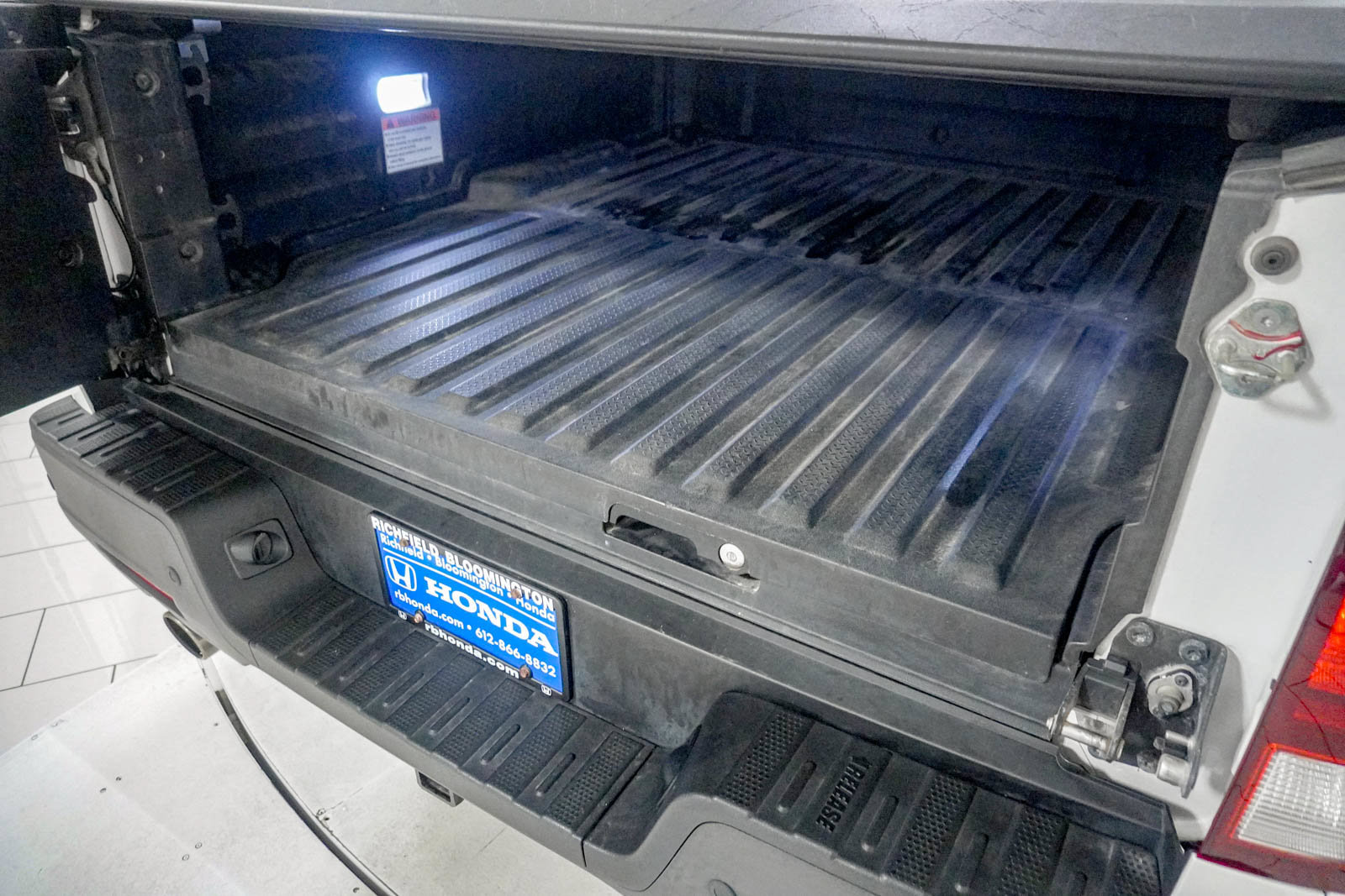 Used 2023 Honda Ridgeline RTL-E image 9