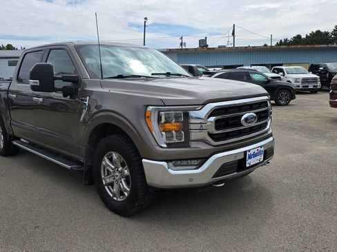 Used 2021 Ford F150 XLT w/ Equipment Group 302A High AWD/4WD image 8