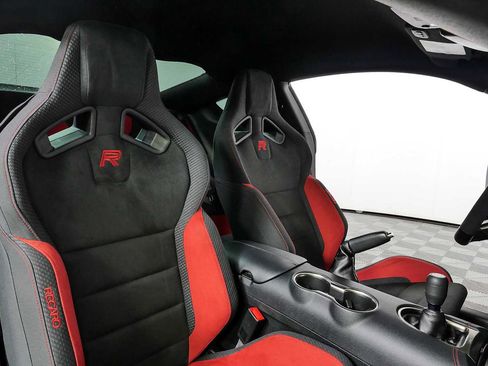 Used 2020 Ford Mustang Shelby GT350R w/ GT350R Equipment Group 920A RWD image 20