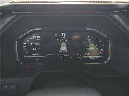 Used 2025 GMC Sierra 1500 AT4 w/ AT4 Premium Package image 9