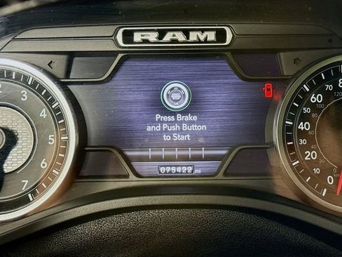 Used 2021 RAM 1500 Laramie AWD/4WD image 12